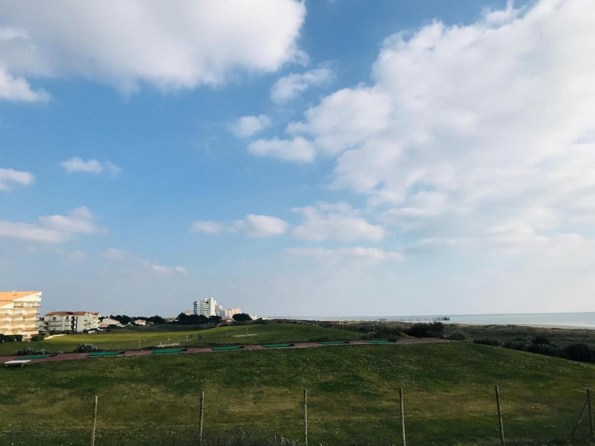 Pied A Terre A Deux Pas De La Mer, Des Commodites 생장드몽 외부 사진